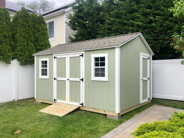 Durable outdoor storage solutions Ottawa - We use durable materials that wont rot in Ottawa's challe