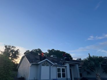 Our Skilled Crew removed the Homes Old Roof, Prepped the Decking, Gutters & Drip, dried in & Install