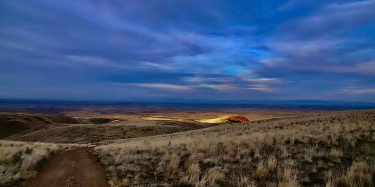 Overlooking the Owyhee desert in between the Idaho and Oregon border