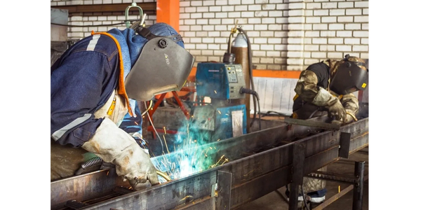 GENERAL INDUSTRY, SEVEN SAFETY SINS, 2022 MFC Types of Guarding Methods for Machine Guards
Written