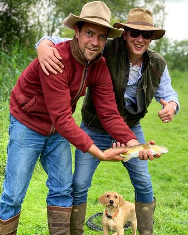 Guiding day fly fishing on the river