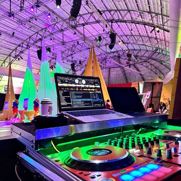 Live DJ provided by Joey D Entertainment