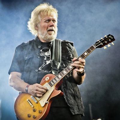Rock On Magazine - Randy Bachman 3