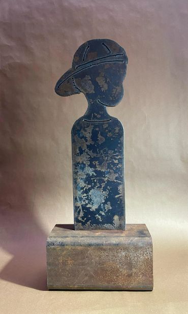 COQUITO
Técnica: Escultura en hierro
Dimensiones: 74x30x16 cm
Año: 2025