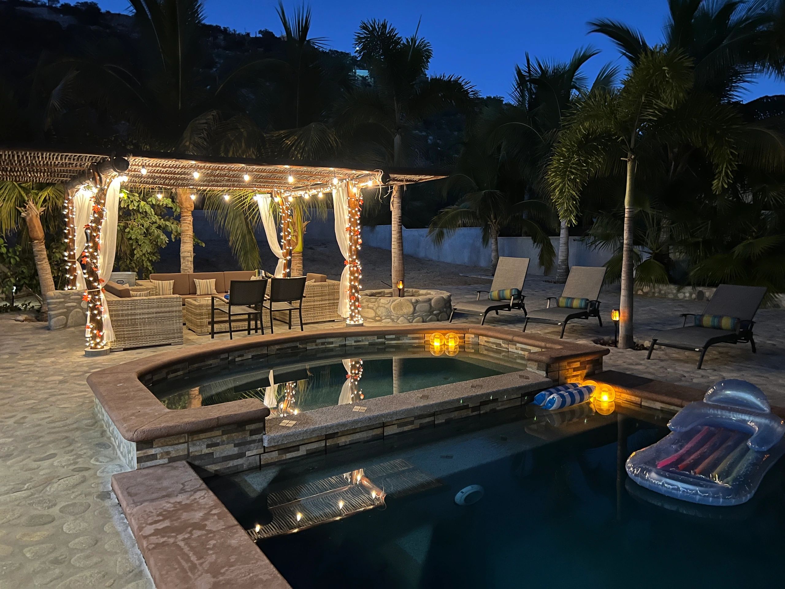 Pool and Lounge Area