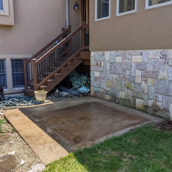 We removed this hot tub in Greenville 54942.