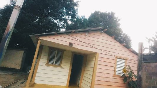 One of the homes where El-Tweeter TweeterBorough grew up in.