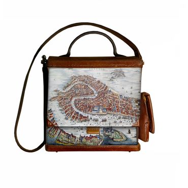 Birdseye view of Venice painted in 1646.