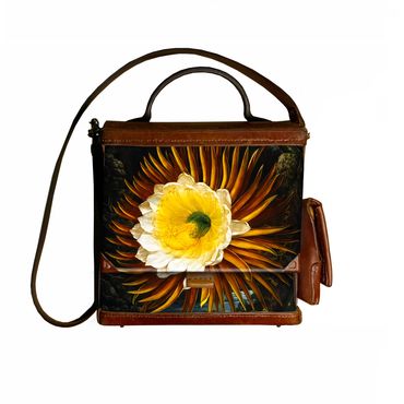 Night Blooming Cereus painted as part of Robert Thornton's Floral World Atlas published in 1807