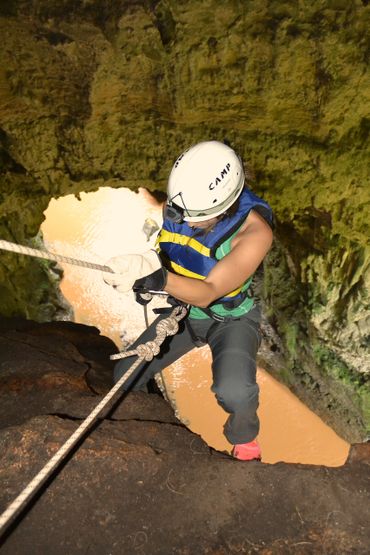 Rappelling Tanamá river eco tours