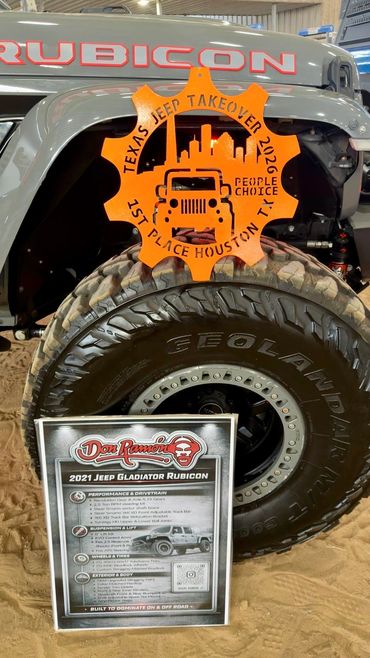 HOUSTONJEEPERS WON THE BEST JEEP CLUB IN TEXAS AWARD