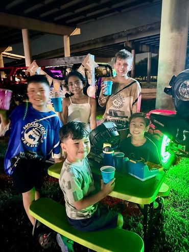 HOUSTONJEEPERS IN HOUSTON DOWNTOWN