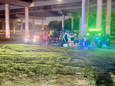 HOUSTONJEEPERS IN HOUSTON DOWNTOWN