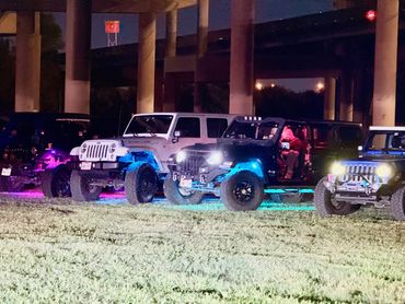HOUSTONJEEPERS IN HOUSTON DOWNTOWN