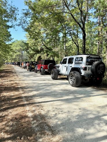 CHEESEBURGUER LOOP - 11/10/2025 - ASSISTANCE: 39 JEEPS