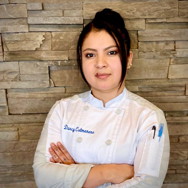 EXSPERT IN Baking and Wedding Cakes