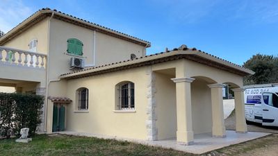 Gouttieres Aluminium ivoire corniche G300