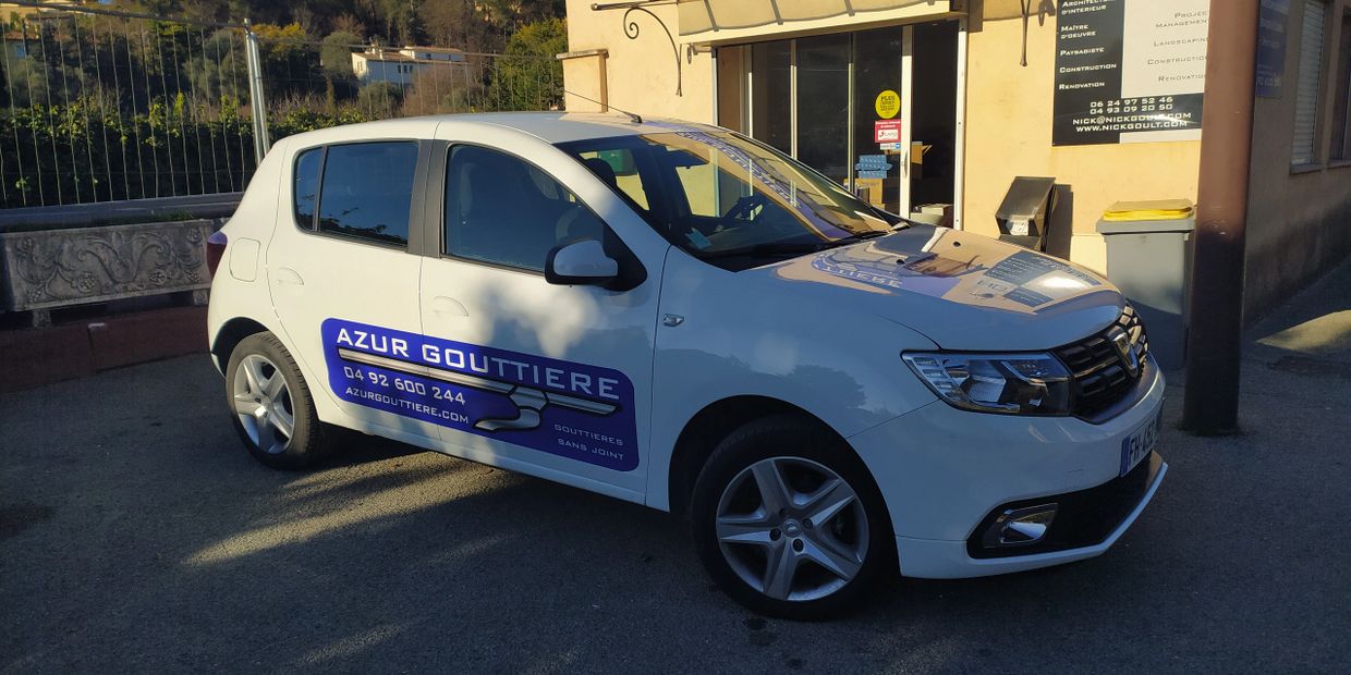 premier vehicule Azurgouttiere