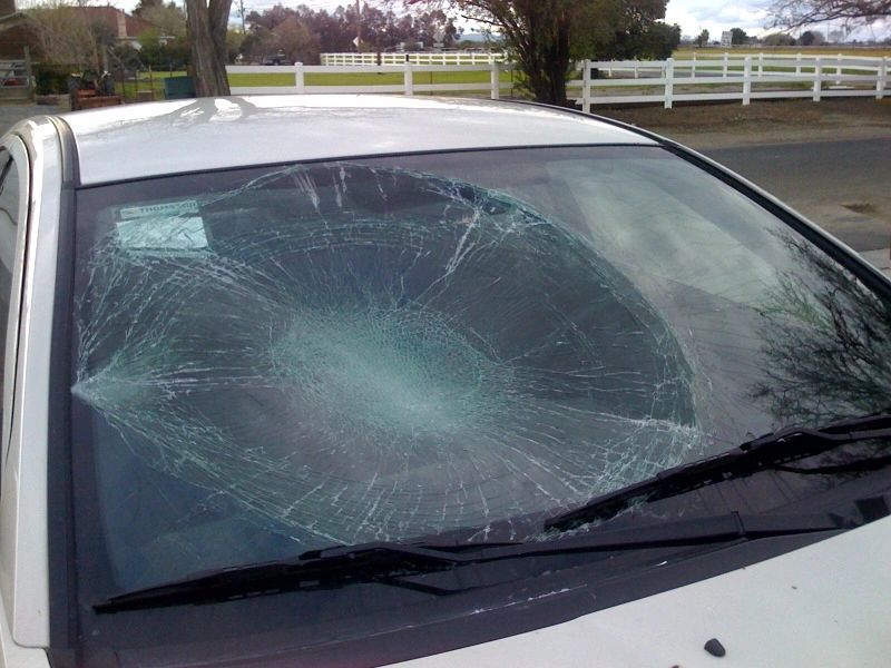 smashed windshield Antioch
