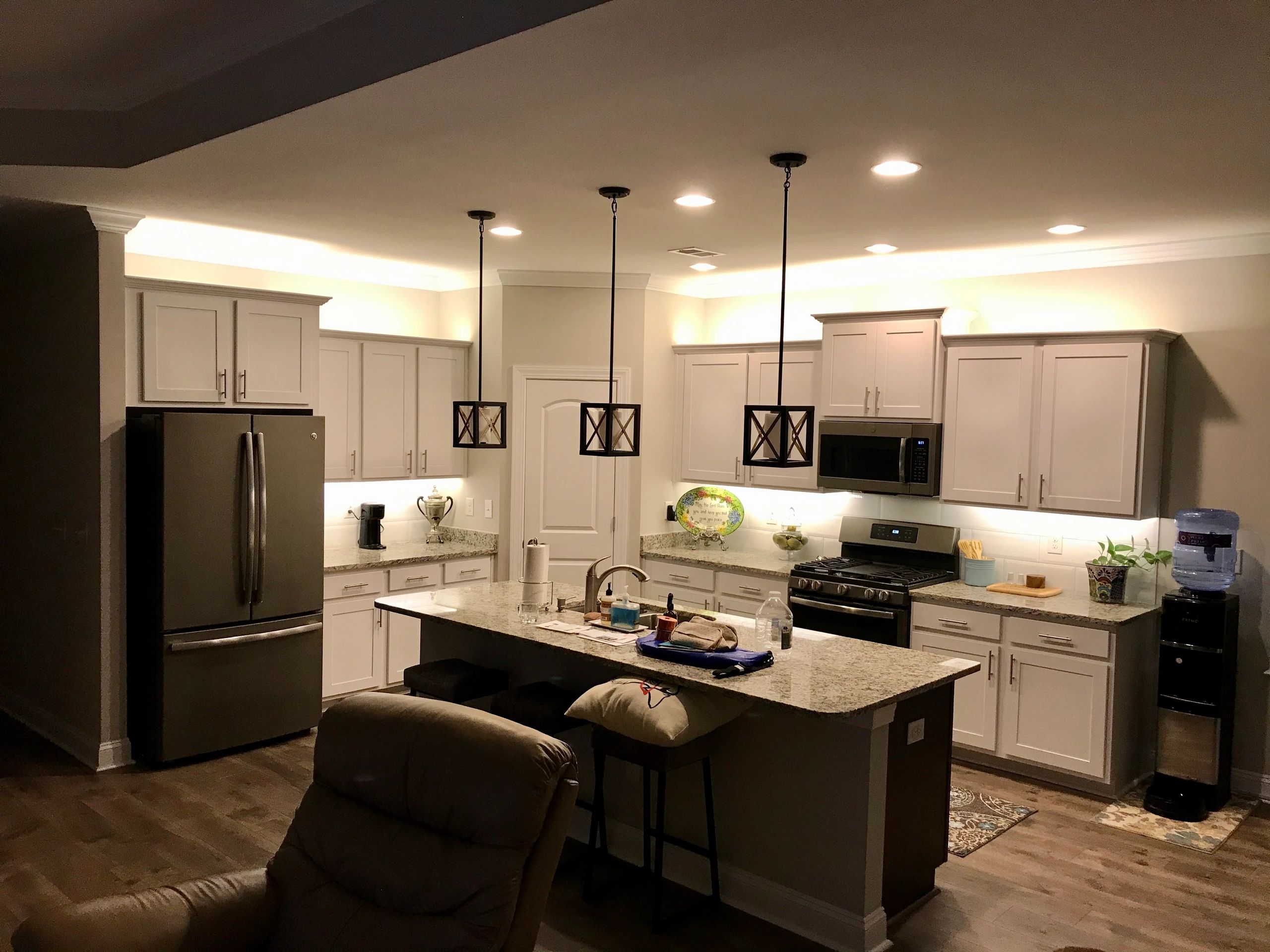 Image of accent kitchen lighting