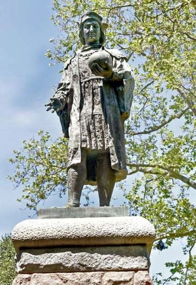 Christopher Columbus Statue removed from Wooster Square - CT Insider