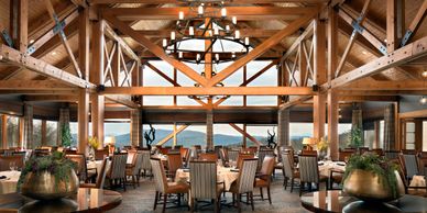 Mountain view dining room in Champion Hills Country Club, designed by The Design Gallery