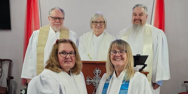 Rev David Shaw, Rev Carol Willis, Rev Keith Norton, Rev Lisa Argo and Rev Gina Hampton