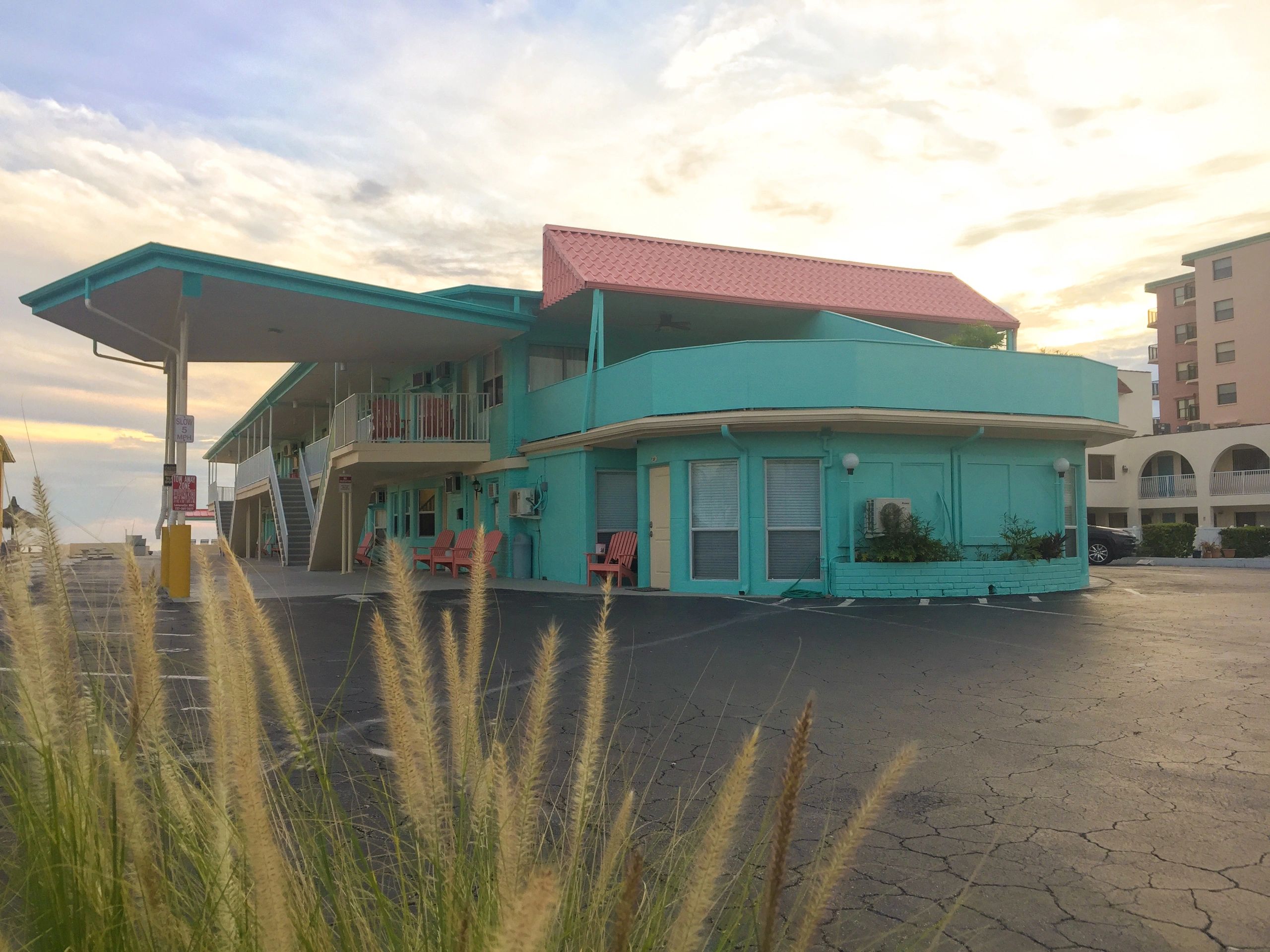 Sea Rocket Motel