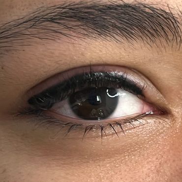 Top Medium Eyeliner
immediately after