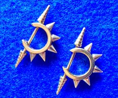 nipple piercing spike