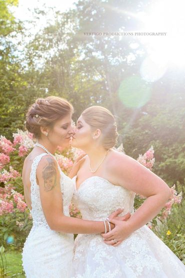 LGBTQ wedding photos, all inclusive wedding photographer in eastern ontario. brockville photographer