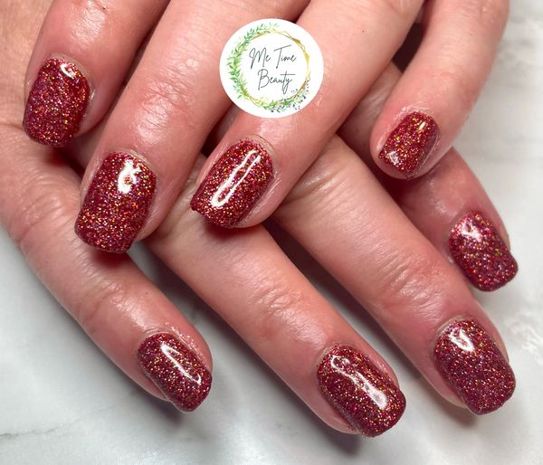 Gel polish and glitter