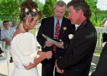 Professional Wedding Photography Clients. Local and within USA.
Presentation of  Wedding Vows