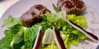 Magret fumé en salade 
Smoked duck in salad