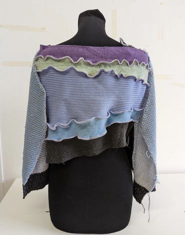 Glacier cardigan construction