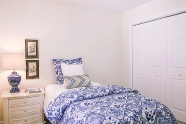 house, real estate, buy, sell, invest, patty, scott, style, sold, stage, property, tallahassee, home, yard, landscape, patio, trees, fence, ceiling, fans, kitchen, tile, back splash, refrigerator, microwave, bay, pond, view, san luis