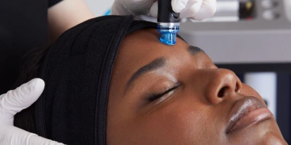 Hydrafacial Treatment 
Suitable for all skin types