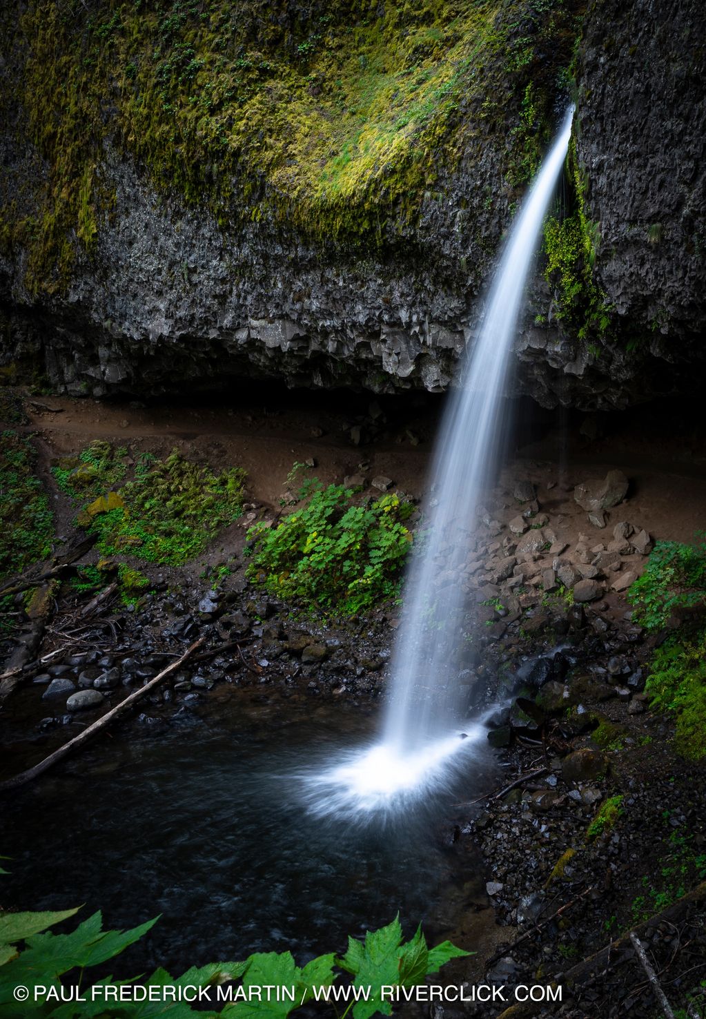 Ponytail falls Columbia river Oregon