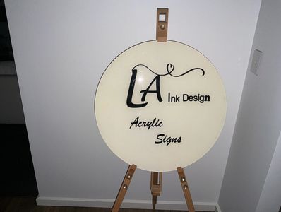 Elegant & Professional
"Custom Laser-Cut Designs for Every Celebration"
Fun & Festive
"Make Ever