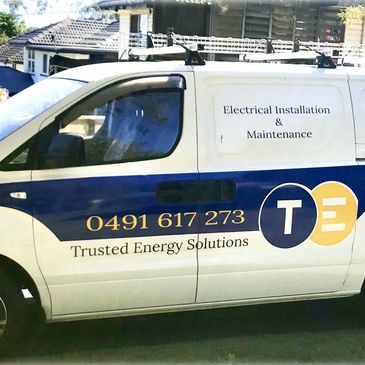 Van signs, decals, sign designs, sign design