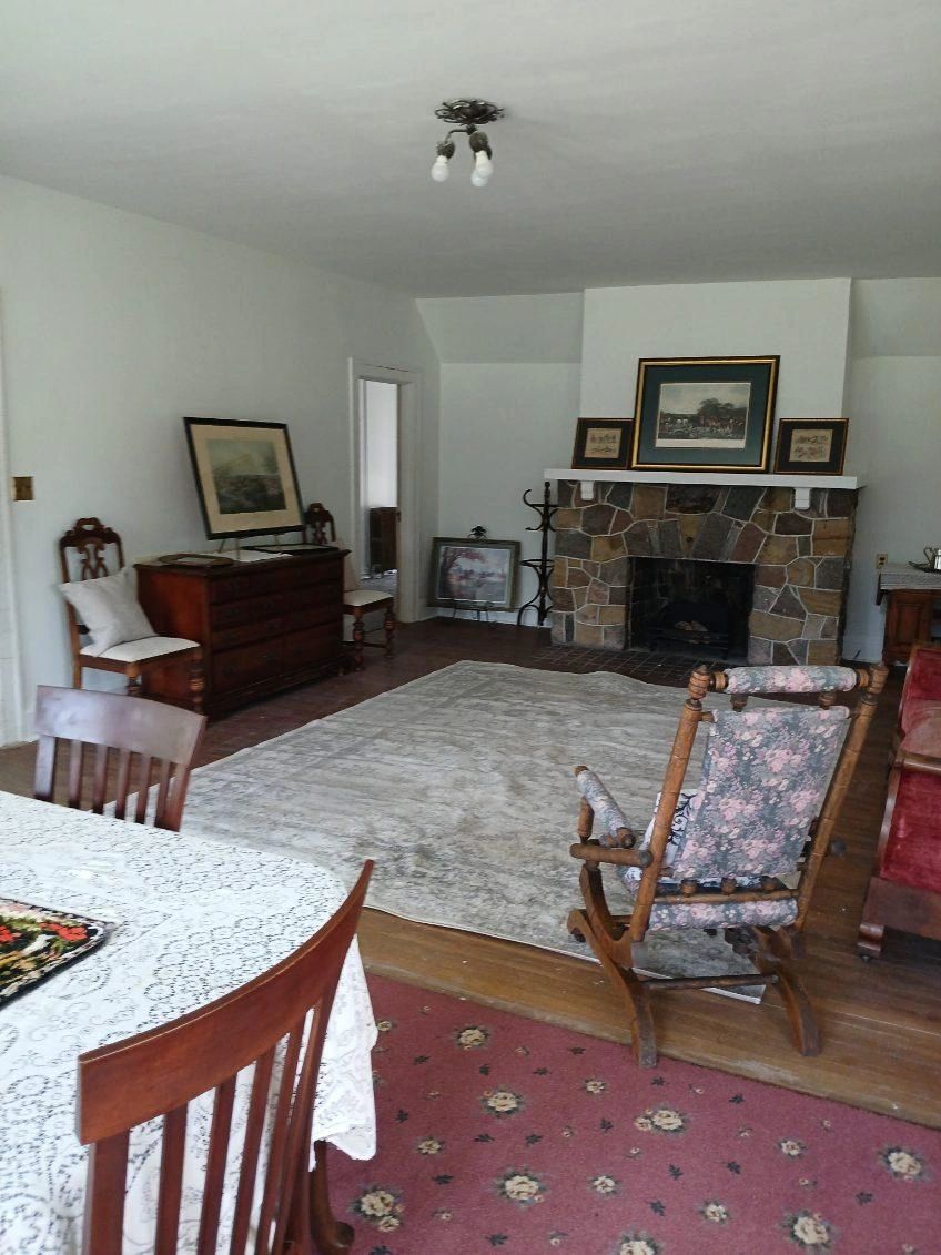 second floor living quarters