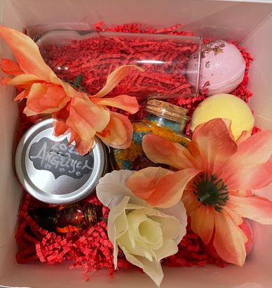 Custom Gift Sets start at 45.00.For additional info please contact Mrs. Todd : info@aashi-aashi.com.