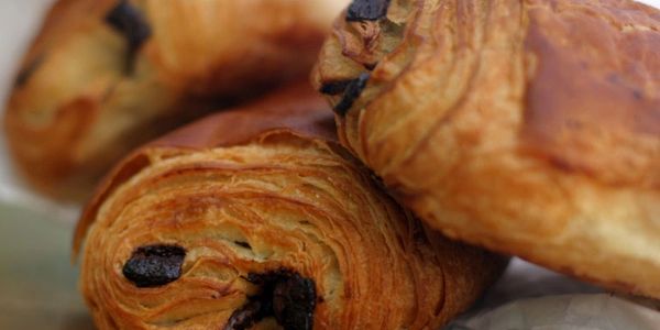 chocolate croissant, French bakery goods