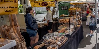 Markets in Little  Italy  San Diego 
Farmers Markets 
Highly Recommended by Pack and Dash Travel