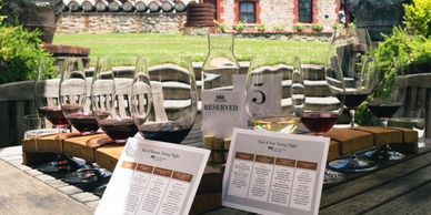 Adelaide Road trip 
Wine trips in the Adelaide aHills 
Pack and Dash Recommends a tour