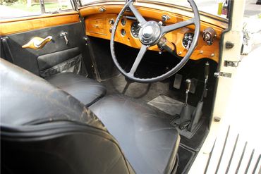 1937 Rolls-Royce Coupe cockpit