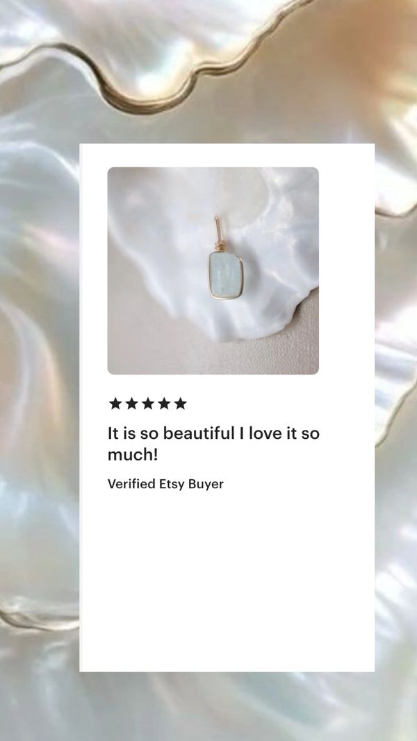 Aquamarine birthstone pendant in gold