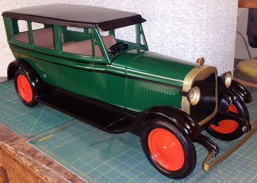 Pressed Steel toy Lincoln Town car Restoration