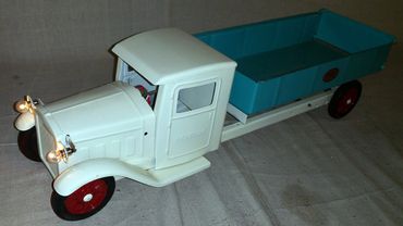 Turner Pressed Steel toys restoration
