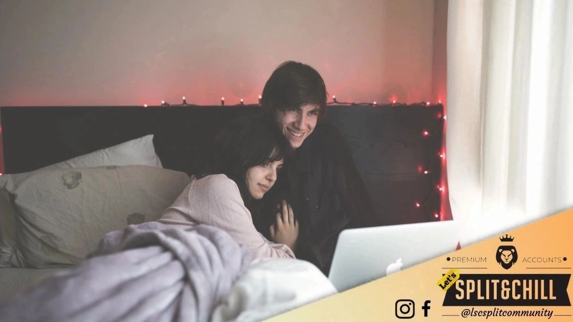 Image showing couples watching their favorite movies using LSC Split Community subscription.